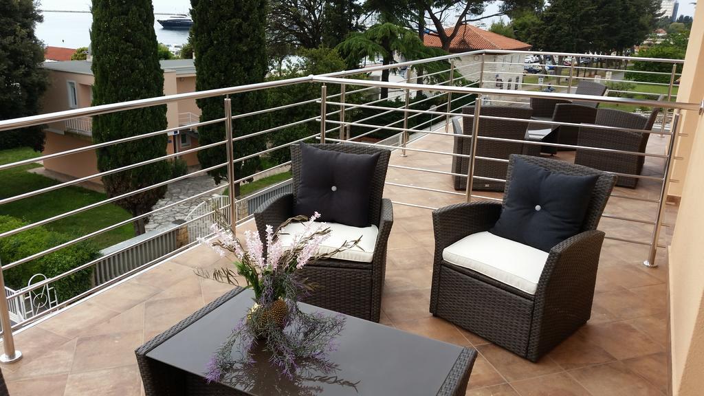 Apartments Villa Nona Umag Extérieur photo