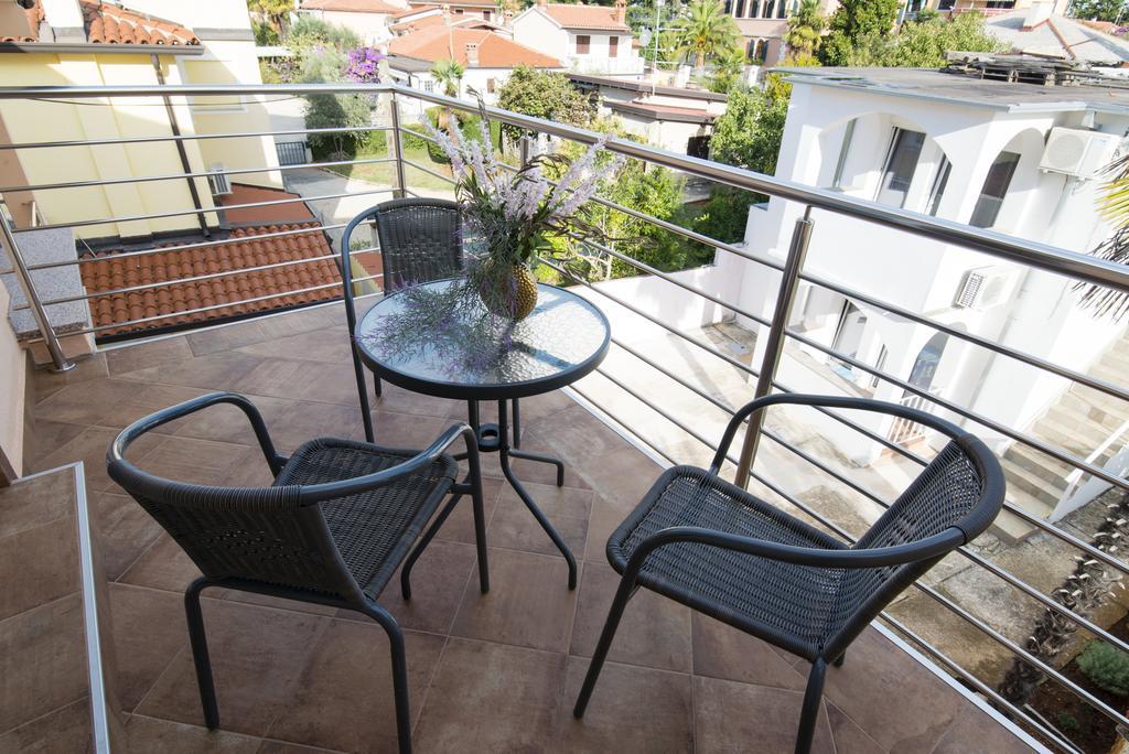 Apartments Villa Nona Umag Extérieur photo